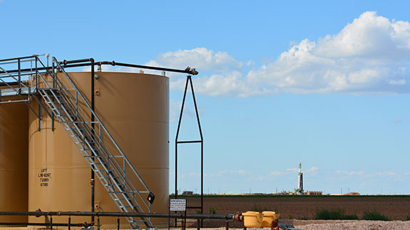 Protect the ecological environment, practice the green and low-carbon development strategy, and build a resource-saving green enterprise.